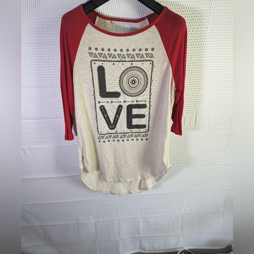 No Boundaries love long sleeve tshirt with keyhole back size L (11-13) - Picture 2 of 11